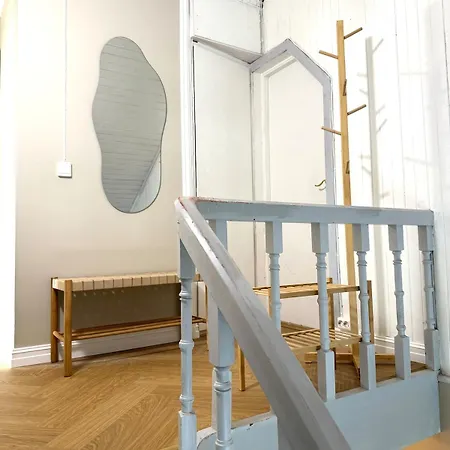 Apartment Cozy Penthouse Retreat With Amazing Views